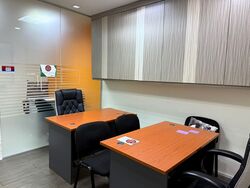High Street Centre (D6), Office #602760181